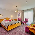 Schneider Hotell