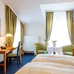 Schneider 3*