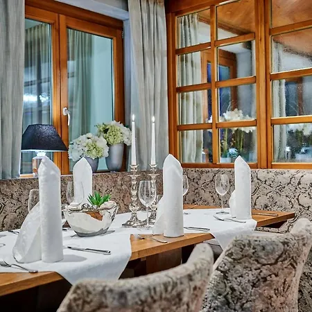 Отель Schneider